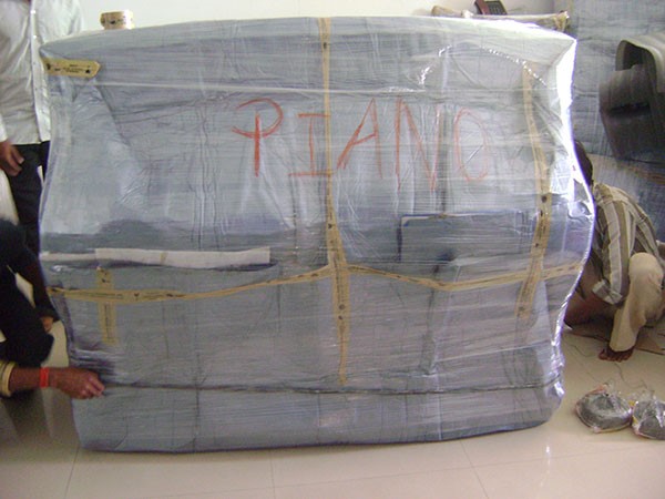 Packers and movers gallery photo 4